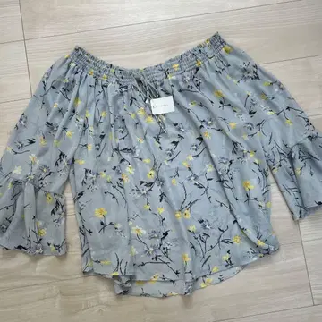 archives 꽃무늬 상의 새상품