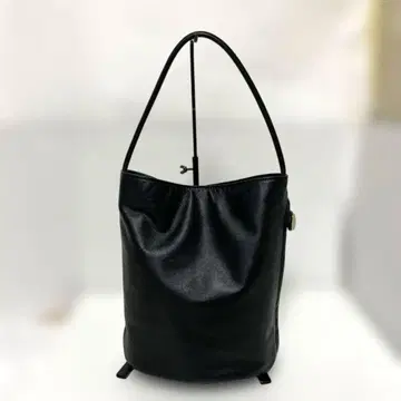 gemeil 제밀 레더 버킷 원 핸들 토트백 중고