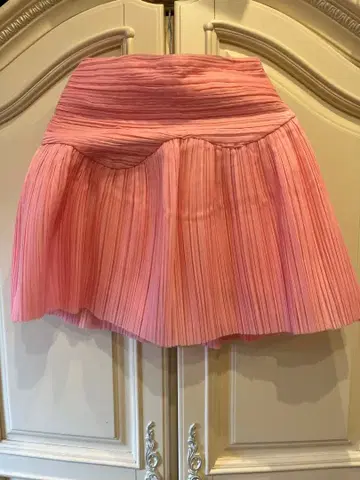 Aje. 핑크 플리츠 스커트 택 포함 새상품 타프타 소재 플레어