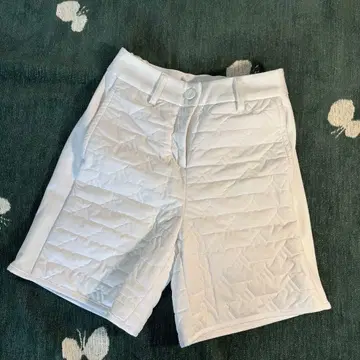 미사용 adidas 골프 화이트 퀼팅 하프 팬츠 보온