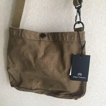 (새상품 택 포함) 나이젤카본 매거진백 숄더백 카키