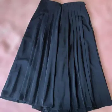 Mila Owen 네이비 플리츠 팬츠 S 사이즈