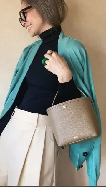 chiii bag 슈링크 가죽 바스켓 토브