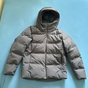 유니클로 심리스 다운 후드티 네이비