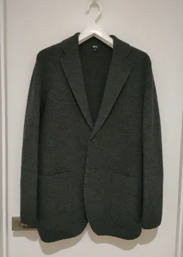 유니클로 C 니트 자켓 다크 그레이 사이즈 M