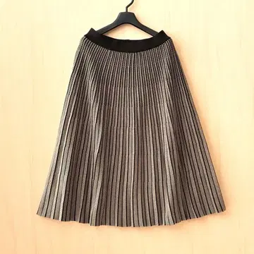 니트 스커트 플리츠 중량감 헤링본 클래식 블랙, 베이지