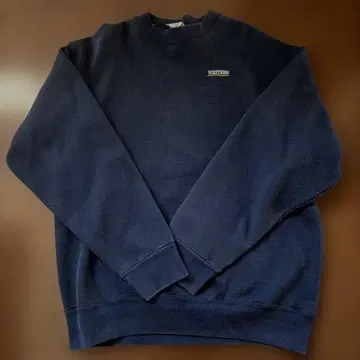 네이비 크루넥 트레이닝복