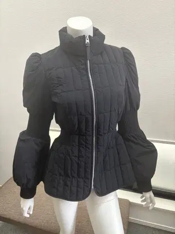 맥케이지 MACKAGE 블랙 다운 자켓 11542222S/P