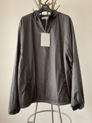 AMOMENTO 나일론 하프 지퍼 아노락