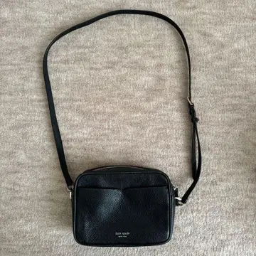 케이트 스페이드 블랙 가죽 숄더백