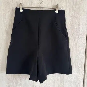 [ 미사용 ] IENA 숏팬츠 블랙 34