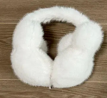 화이트 귀도리 디즈니 귀도리