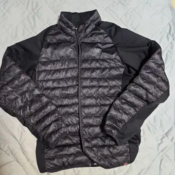 뉴발란스 블랙 다운 자켓