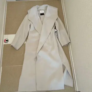 프레이 아이디 화이트 코트