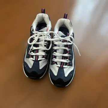 Skechers 네이비/화이트/핑크 스니커즈