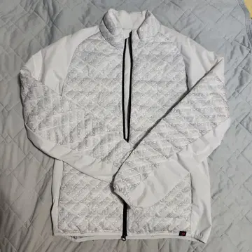 New Balance 화이트 자켓