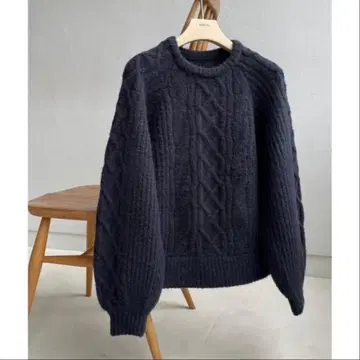 willfully 소프트 터치 케이블 니트 네이비