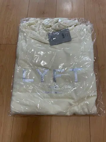 LYFT 후디 크림색 로고