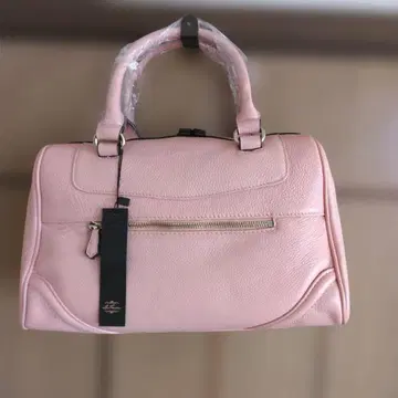 미사용 택 포함 천연 가죽 연어 오렌지 색상의 미니 보스턴 백 덤 포함