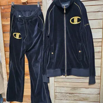 챔피온 x 드레스캠프 벨로아 저리 상하의 셋업 자수 레어