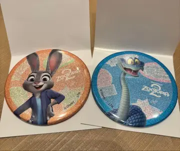 주토피아2 캔뱃지 콜라보 카페