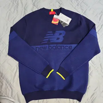 뉴발란스 네이비 스웨터