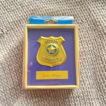 완판템 주토피아 주디 경찰 배지