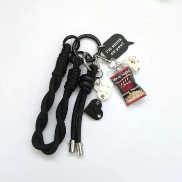 주렁주렁 키링 백참 키참 파라코드 2세트