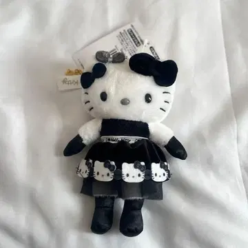 헬로키티전 모노톤 드레스 키티