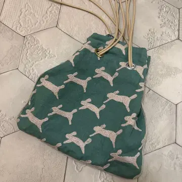 미나 페르호넨 runrunrun 원단 사용