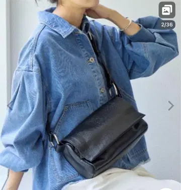 비어즐리 가죽 바디백