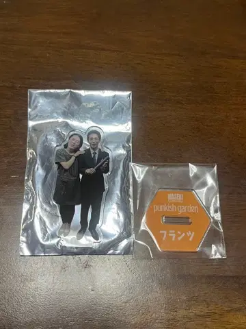 프란츠 아크릴 스탠드