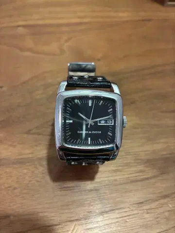 [ 레어 ] 카반드 주카 스퀘어 손목시계 가죽