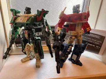 트랜스포머 제너레이션즈 옵티머스 프라임 메가트론