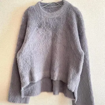 그레이 플리스 긴팔 스웨터