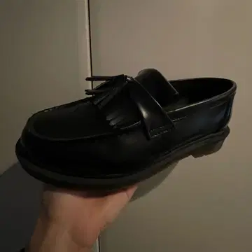 Dr. Martin Adrian 에이드리안 태슬 로퍼 마틴