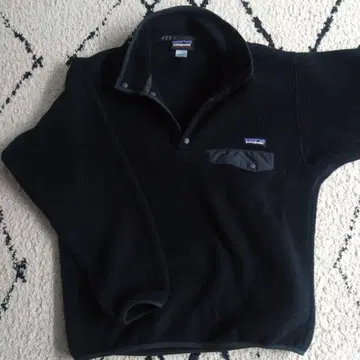 patagonia Synchilla 블랙 플리스 자켓 S