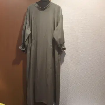 로즈 티아라 빅 사이즈 46 올리브 그린 리본 포함 롱 원피스