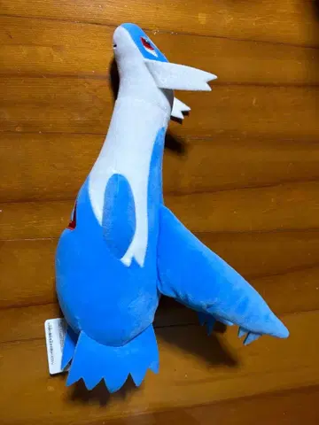 라티오스 모후굿토 봉제 인형