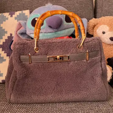 복슬복슬 그레이 퍼 핸드백 대나무 핸들