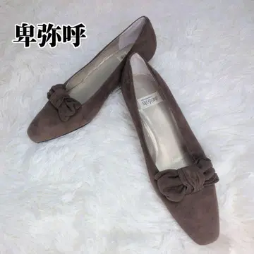 히미코 스웨이드 펌프스 브라운 23cm 리본