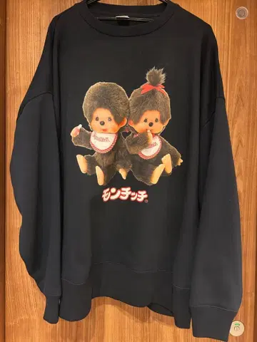 몬치치 프린트 오버사이즈 맨투맨