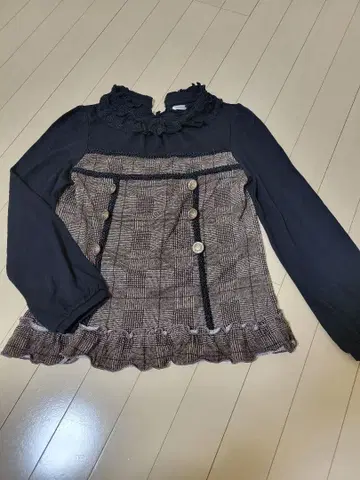 axes femme 뷔스티에풍 풀오버