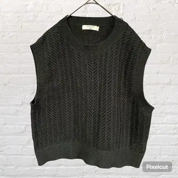 10639 사만사 모스모스 슬리브리스 숏 기장 니트 베스트 블랙 x 그린