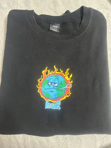 HUF 글로벌 워밍 블랙 트레이닝복