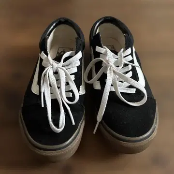 Vans ULTRACUSH 블랙/화이트 스니커즈
