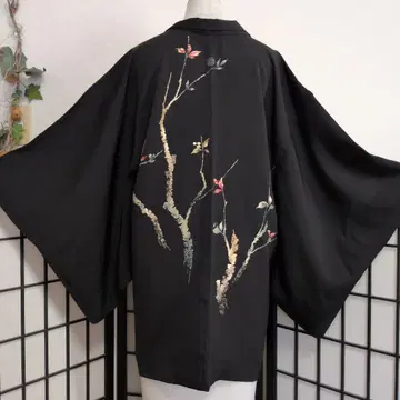 문장 기모노 블랙 겉옷 꽃무늬 자수 순수 실크 길이 84 화장 65