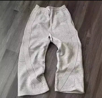 스트릿 그레이 하프 팬츠