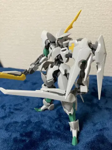 건담 프라모델 조립 완료 정크 HG 오르트린데 프리미엄 반다이 한정판