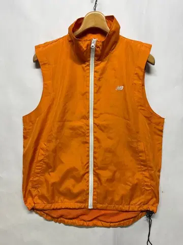 NEW BALANCE 뉴발란스 로고 자수 집업 나일론 베스트